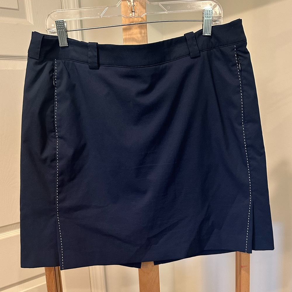 Navy blue Nike skirt for golf or outdoor activities